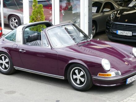 Порше 911 1972 в Европе на Automoto.ua Красный Порше 911, объемом двигателя 2.31 л и пробегом 83 тыс. км за 94509 $, фото 1 на Automoto.ua