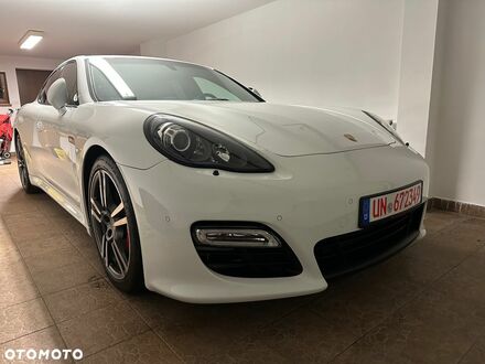 Порше Panamera, об'ємом двигуна 4.81 л та пробігом 70 тис. км за 49676 $, фото 1 на Automoto.ua