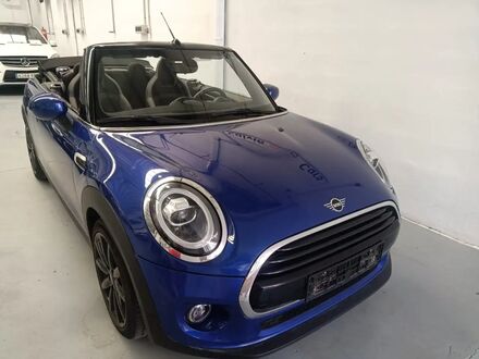 Мини Купер Кабрио 2019 в Европе на Automoto.ua Синий Мини Купер Кабрио, объемом двигателя 1.5 л и пробегом 19 тыс. км за 29680 $, фото 1 на Automoto.ua