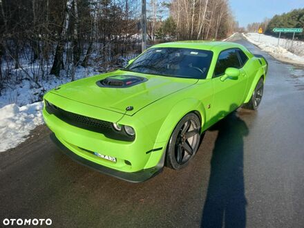 Додж Челенджер 2019 в Европе на Automoto.ua Зеленый Додж Челенджер, объемом двигателя 6.42 л и пробегом 66 тыс. км за 155000 $, фото 1 на Automoto.ua