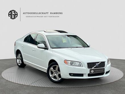 Вольво С80 2006 в Европе на Automoto.ua Белый Вольво С80, объемом двигателя 3.19 л и пробегом 232 тыс. км за 8824 $, фото 1 на Automoto.ua