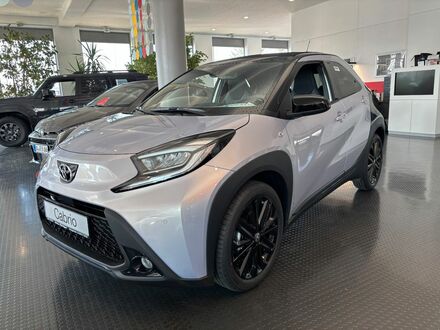 Тойота Айго 2025 у Європі на Automoto.ua Срібний Тойота Айго, об'ємом двигуна 1 л та пробігом 5 тис. км за 26094 $, фото 1 на Automoto.ua