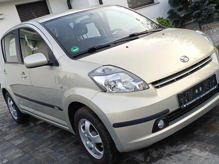 Дайхатсу Sirion 2006 у Європі на Automoto.ua Дайхатсу Sirion, об'ємом двигуна 1.3 л та пробігом 160000 тис. км за 8999 $, фото 1 на Automoto.ua