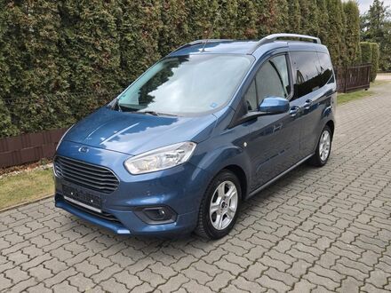 Форд Tourneo Courier 2019 в Европе на Automoto.ua Синий Форд Tourneo Courier, объемом двигателя 1 л и пробегом 63 тыс. км за 14116 $, фото 1 на Automoto.ua