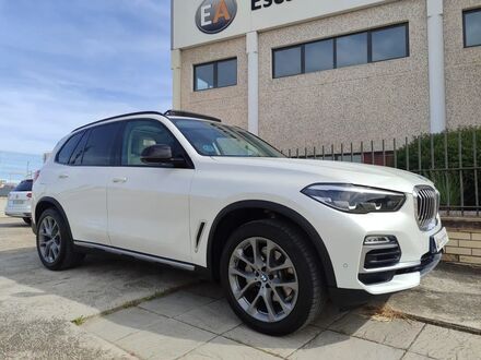 БМВ Х5 2020 в Европе на Automoto.ua Белый БМВ Х5, объемом двигателя 2 л и пробегом 108 тыс. км за 47971 $, фото 1 на Automoto.ua