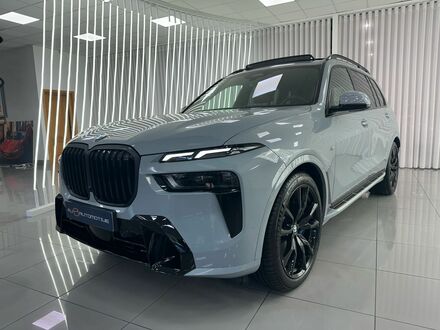 БМВ X7 2024 в Европе на Automoto.ua Серый БМВ X7, объемом двигателя 2.99 л и пробегом 90 тыс. км за 92316 $, фото 1 на Automoto.ua