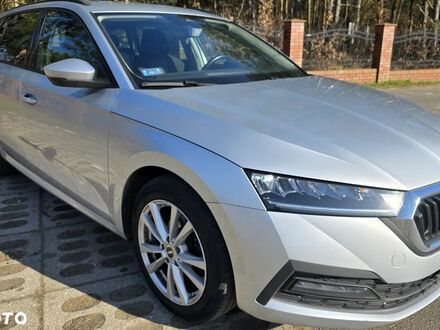 Шкода Октавія 2020 у Європі на Automoto.ua Сірий Шкода Октавія, об'ємом двигуна 1 л та пробігом 180 тис. км за 62500 $, фото 1 на Automoto.ua