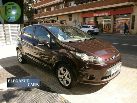 Форд Фиеста 2008 в Европе на Automoto.ua Фиолетовый Форд Фиеста, объемом двигателя 1.24 л и пробегом 100 тыс. км за 6827 $, фото 1 на Automoto.ua