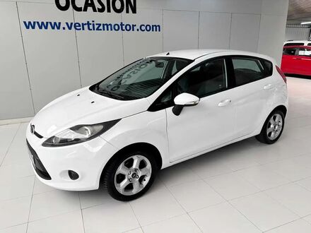 Форд Фиеста 2009 в Европе на Automoto.ua Белый Форд Фиеста, объемом двигателя 1.2 л и пробегом 75 тыс. км за 7863 $, фото 1 на Automoto.ua