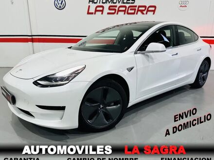 Тесла Модель 3 2019 в Европе на Automoto.ua Белый Тесла Модель 3, объемом двигателя 0 л и пробегом 95000 тыс. км за 23900 $, фото 1 на Automoto.ua