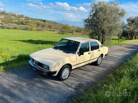 Альфа Ромео Alfetta 1982 у Європі на Automoto.ua Білий Альфа Ромео Alfetta, об'ємом двигуна 1.6 л та пробігом 82 тис. км за 8019 $, фото 1 на Automoto.ua