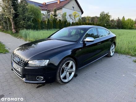 Ауди С5 2011 в Европе на Automoto.ua Черный Ауди С5, объемом двигателя 3 л и пробегом 149 тыс. км за 16901 $, фото 1 на Automoto.ua