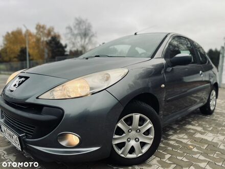 Пежо 206, об'ємом двигуна 1.12 л та пробігом 200 тис. км за 1728 $, фото 1 на Automoto.ua