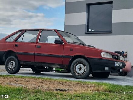 Полонез Каро 1992 у Європі на Automoto.ua Червоний Полонез Каро, об'ємом двигуна 1 л та пробігом 93 тис. км за 1187 $, фото 1 на Automoto.ua