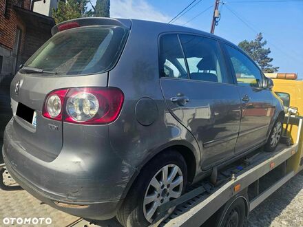 Фольксваген Гольф Плюс 2006 в Европе на Automoto.ua Серый Фольксваген Гольф Плюс, объемом двигателя 1 л и пробегом 275 тыс. км за 4750 $, фото 1 на Automoto.ua