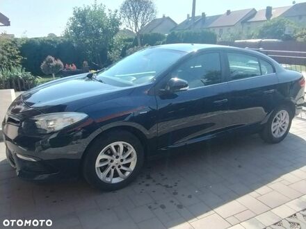 Рено Флюенс 2015 в Европе на Automoto.ua Рено Флюенс, объемом двигателя 1.6 л и пробегом 161 тыс. км за 23800 $, фото 1 на Automoto.ua