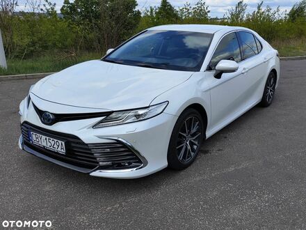Тойота Камри 2021 в Европе на Automoto.ua Белый Тойота Камри, объемом двигателя 2.49 л и пробегом 36 тыс. км за 33875 $, фото 1 на Automoto.ua