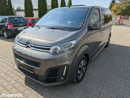 Ситроен Space Tourer 2018 в Европе на Automoto.ua Серый Ситроен Space Tourer, объемом двигателя 1 л и пробегом 242 тыс. км за 72000 $, фото 1 на Automoto.ua