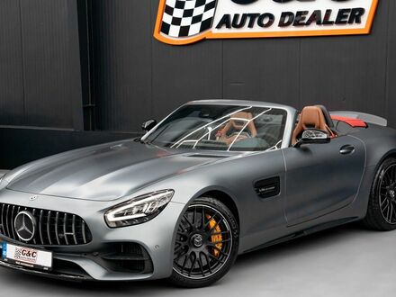 Серый Мерседес AMG GT, объемом двигателя 3.98 л и пробегом 39 тыс. км за 138859 $, фото 1 на Automoto.ua