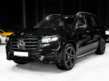 Мерседес GLS 450 2024 у Європі на Automoto.ua Чорний Мерседес GLS 450, об'ємом двигуна 2.99 л та пробігом 3 тис. км за 130533 $, фото 1 на Automoto.ua