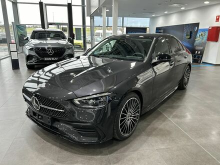 Мерседес Ц-Класс 2024 в Европе на Automoto.ua Серый Мерседес Ц-Класс, объемом двигателя 1.99 л и пробегом 0 тыс. км за 74126 $, фото 1 на Automoto.ua