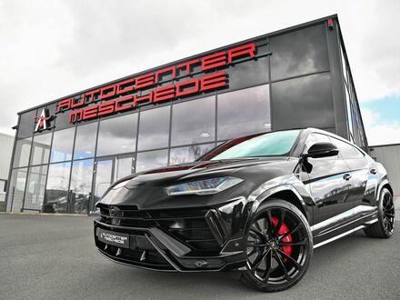 Ламборджини Урус 2024 в Европе на Automoto.ua Черный Ламборджини Урус, объемом двигателя 4 л и пробегом 7 тыс. км за 351264 $, фото 1 на Automoto.ua