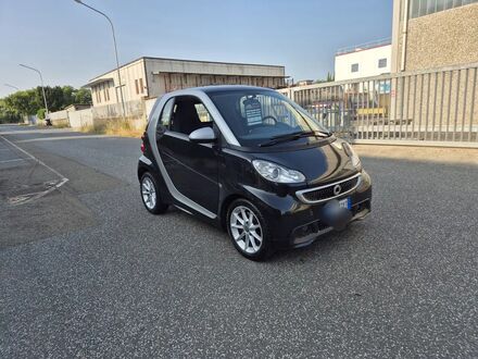 Смарт Fortwo 2013 у Європі на Automoto.ua Смарт Fortwo, об'ємом двигуна 1 л та пробігом 167 тис. км за 4994 $, фото 1 на Automoto.ua