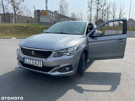 Пежо 301 2018 в Европе на Automoto.ua Серый Пежо 301, объемом двигателя 1 л и пробегом 97 тыс. км за 28900 $, фото 1 на Automoto.ua