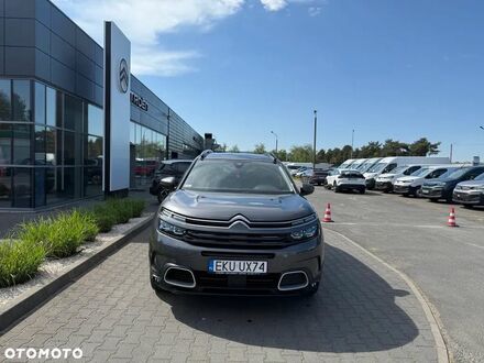 Ситроен C5 Aircross 2019 в Европе на Automoto.ua Серый Ситроен C5 Aircross, объемом двигателя 1 л и пробегом 41 тыс. км за 18306 $, фото 1 на Automoto.ua