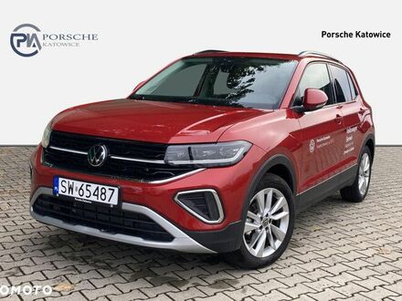 Фольксваген T-Cross 2024 у Європі на Automoto.ua Червоний Фольксваген T-Cross, об'ємом двигуна 1 л та пробігом 8 тис. км за 24698 $, фото 1 на Automoto.ua