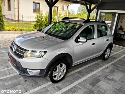 Дачия Sandero StepWay 2013 в Европе на Automoto.ua Серый Дачия Sandero StepWay, объемом двигателя 0.9 л и пробегом 140 тыс. км за 24900 $, фото 1 на Automoto.ua