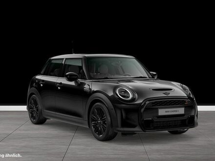 Міні Cooper S 2022 у Європі на Automoto.ua Чорний Міні Cooper S, об'ємом двигуна 2 л та пробігом 22 тис. км за 32512 $, фото 1 на Automoto.ua