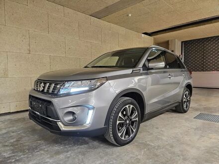 Сузуки Витара 2021 в Европе на Automoto.ua Серый Сузуки Витара, объемом двигателя 1.37 л и пробегом 39 тыс. км за 26605 $, фото 1 на Automoto.ua