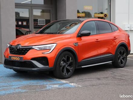Рено Arkana 2023 у Європі на Automoto.ua Золотий Рено Arkana, об'ємом двигуна 0 л та пробігом 34 тис. км за 27276 $, фото 1 на Automoto.ua
