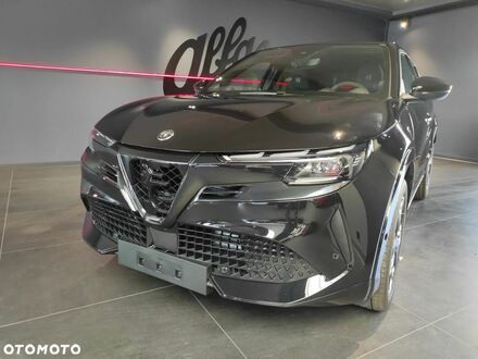 Альфа Ромео Джуніор 2025 у Європі на Automoto.ua Чорний Альфа Ромео Джуніор, об'ємом двигуна 1 л та пробігом 6 тис. км за 33681 $, фото 1 на Automoto.ua