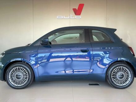 Фиат 500e 2023 в Европе на Automoto.ua Синий Фиат 500e, объемом двигателя 1 л и пробегом 1 тыс. км за 22775 $, фото 1 на Automoto.ua