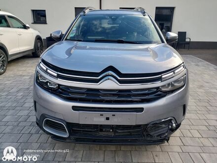 Ситроен C5 Aircross 2019 в Европе на Automoto.ua Серый Ситроен C5 Aircross, объемом двигателя 1 л и пробегом 94 тыс. км за 8862 $, фото 1 на Automoto.ua