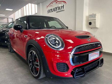 Червоний Міні John Cooper Works, об'ємом двигуна 2 л та пробігом 88 тис. км за 27970 $, фото 1 на Automoto.ua