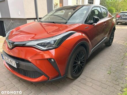 Тойота C-HR, объемом двигателя 1.99 л и пробегом 31 тыс. км за 24406 $, фото 1 на Automoto.ua