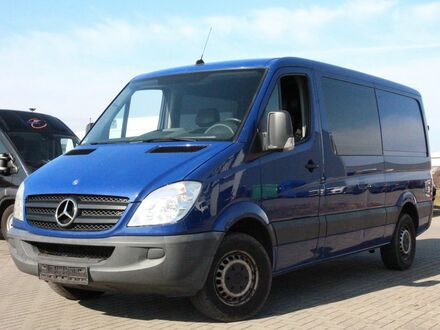 Мерседес Sprinter 2012 в Европе на Automoto.ua Синий Мерседес Sprinter, объемом двигателя 2.14 л и пробегом 323 тыс. км за 8987 $, фото 1 на Automoto.ua