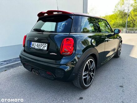 Мини John Cooper Works 2019 в Европе на Automoto.ua Зеленый Мини John Cooper Works, объемом двигателя 1 л и пробегом 90 тыс. км за 24189 $, фото 1 на Automoto.ua