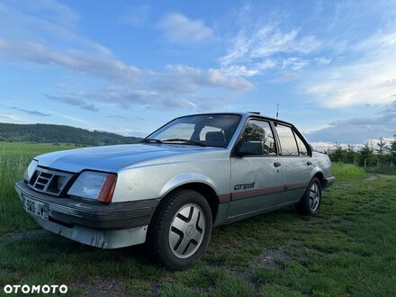 Опель Аскона 1986 в Европе на Automoto.ua Синий Опель Аскона, объемом двигателя 1 л и пробегом 150 тыс. км за 23900 $, фото 1 на Automoto.ua