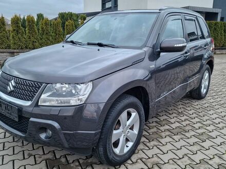 Сузуки Гранд Витара 2010 в Европе на Automoto.ua Серый Сузуки Гранд Витара, объемом двигателя 1.87 л и пробегом 294 тыс. км за 5056 $, фото 1 на Automoto.ua