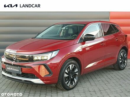 Опель Grandland 2022 в Европе на Automoto.ua Опель Grandland, объемом двигателя 1 л и пробегом 41 тыс. км за 87900 $, фото 1 на Automoto.ua