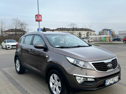 Кіа Sportage, об'ємом двигуна 1.59 л та пробігом 102 тис. км за 9719 $, фото 1 на Automoto.ua