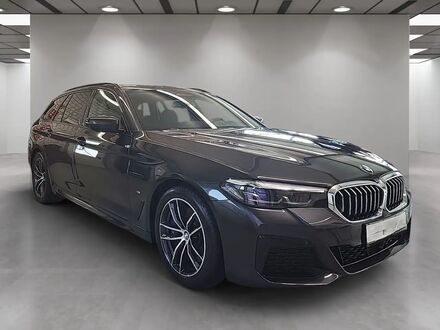 БМВ 530 2021 у Європі на Automoto.ua БМВ 530, об'ємом двигуна 2.99 л та пробігом 43 тис. км за 58498 $, фото 1 на Automoto.ua