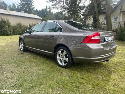 Вольво S80, об'ємом двигуна 2.52 л та пробігом 268 тис. км за 5183 $, фото 1 на Automoto.ua