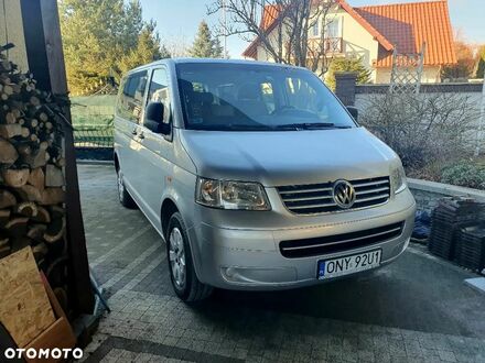 Фольксваген Transporter 2003 в Европе на Automoto.ua Серый Фольксваген Transporter, объемом двигателя 2.46 л и пробегом 408 тыс. км за 29000 $, фото 1 на Automoto.ua