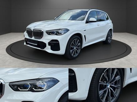 БМВ Х5 2023 в Европе на Automoto.ua Белый БМВ Х5, объемом двигателя 3 л и пробегом 50 тыс. км за 79233 $, фото 1 на Automoto.ua