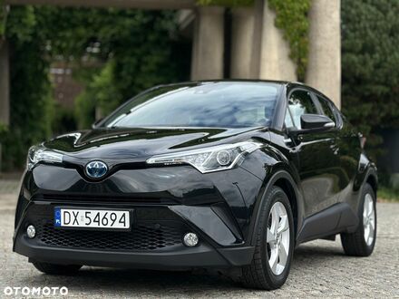 Тойота C-HR 2019 в Европе на Automoto.ua Черный Тойота C-HR, объемом двигателя 1 л и пробегом 41 тыс. км за 16925 $, фото 1 на Automoto.ua